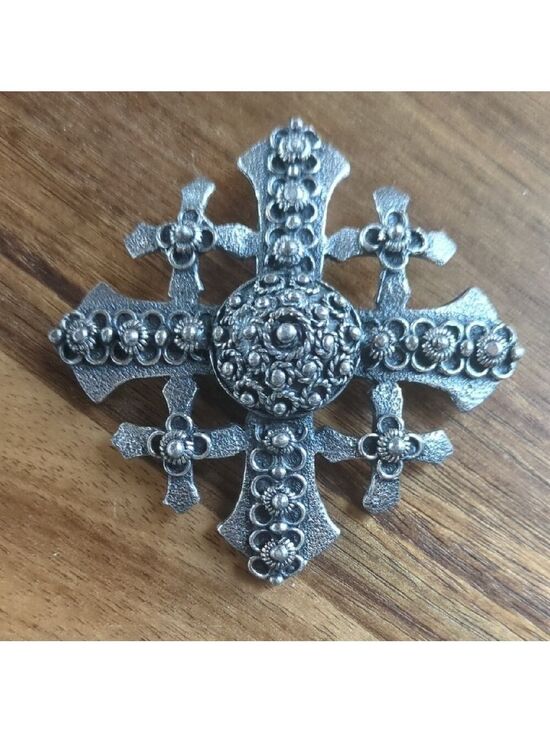 NYC Jewelry - Jerusalem Cross Brooch Pin/Pendant  Silver Tone Floral Ornate Vintage